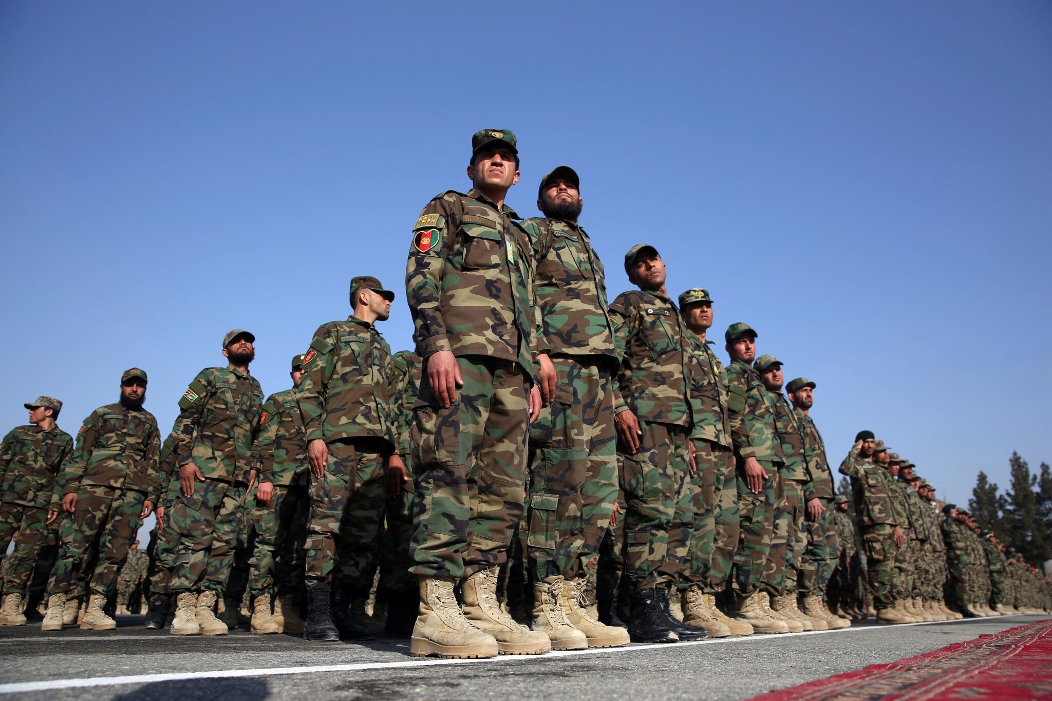 Vu khi hiem xuat hien tren chien truong ban roi truc thang Afghanistan hinh anh