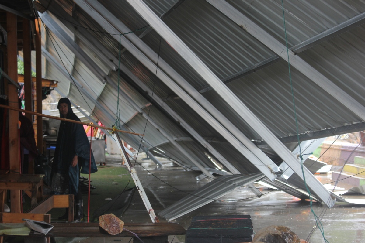 sieu bao do bo Trung Quoc anh 8