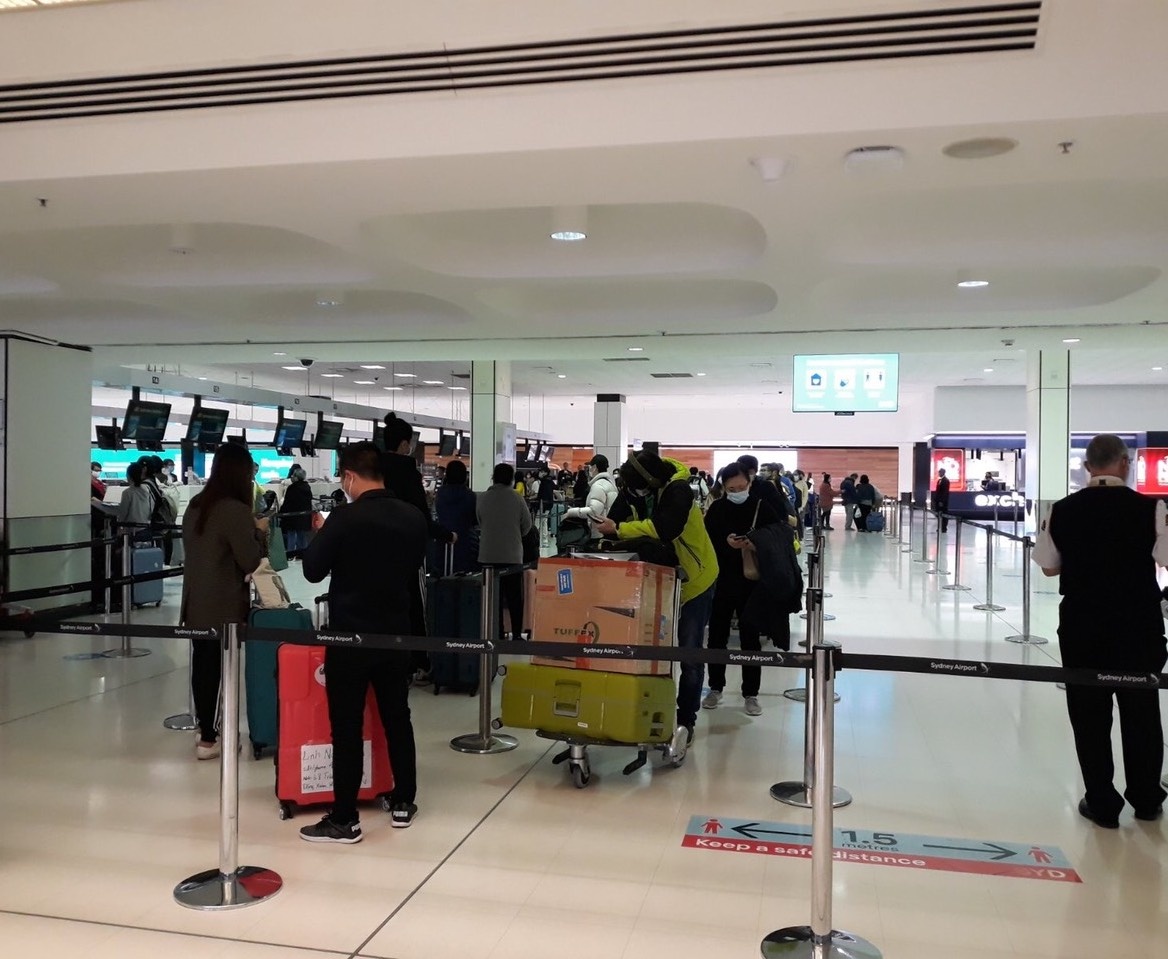 Dua hon 340 nguoi Viet Nam tu Australia ve nuoc hinh anh