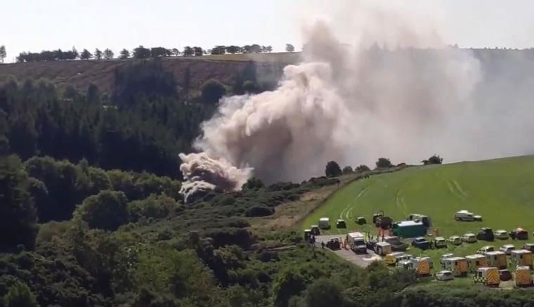 Su co tau lao khoi duong ray 'cuc ky nghiem trong' o Scotland hinh anh