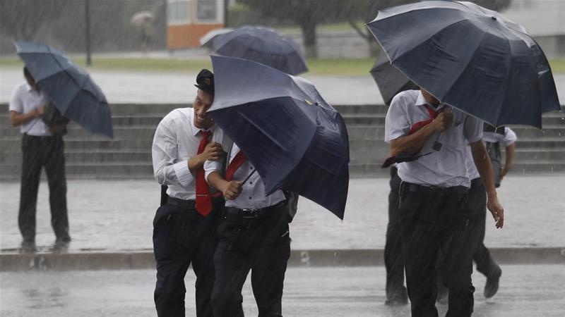 Bao Trieu Tien: Nhieu nguoi chet trong bao do sai lam cua quan chuc hinh anh