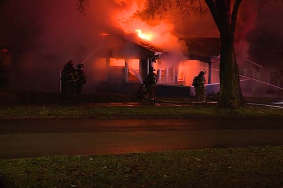 Chu cho cuu ca nha chu thoat chet o My hinh anh