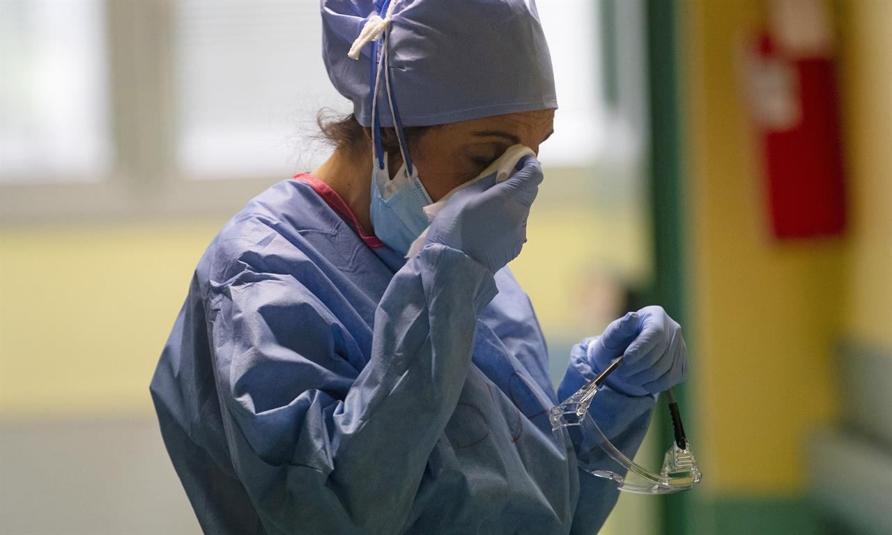 Benh vien My doi mat ac mong kep hinh anh