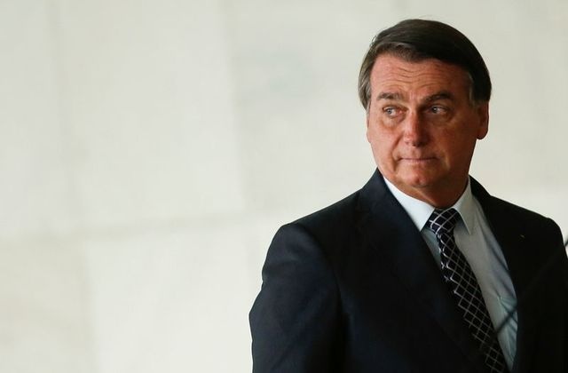 Tong thong Brazil: Khong mua vac xin chong Covid-19 cua Trung Quoc hinh anh