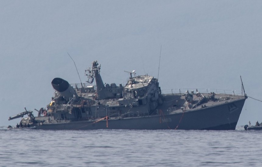 Tau cho hang dam gay doi chien ham Hy Lap hinh anh