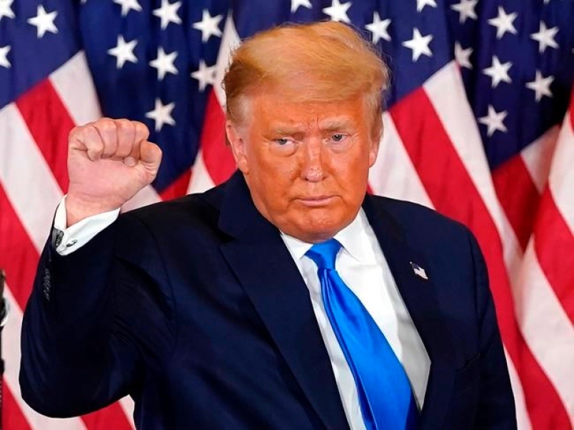 Ong Trump chien thang o Alaska, gianh them 3 phieu dai cu tri hinh anh