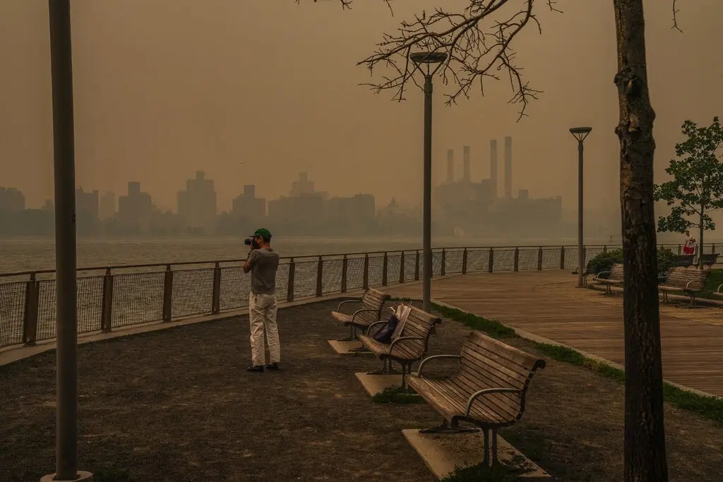 khoi mu New York anh 2