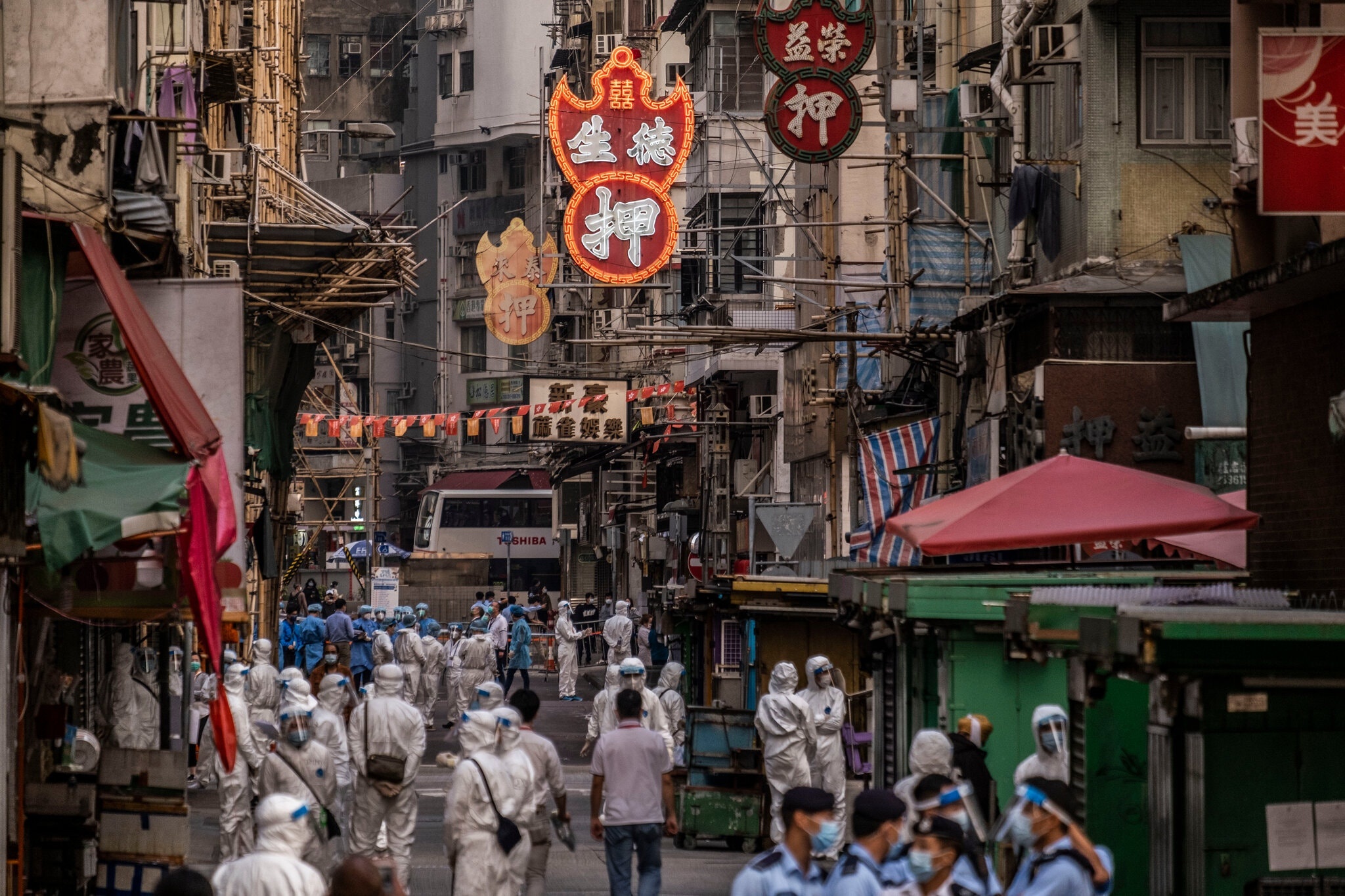 nha quan tai Hong kong anh 1