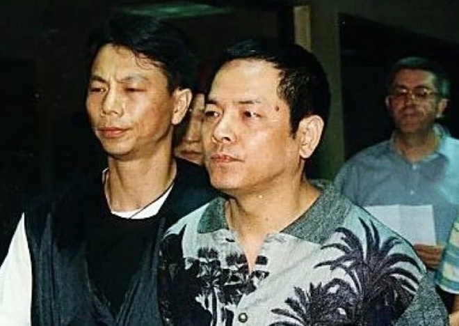 Ong trum 'Rang gay' cua Hoi Tam Hoang dang tron o Malaysia? hinh anh