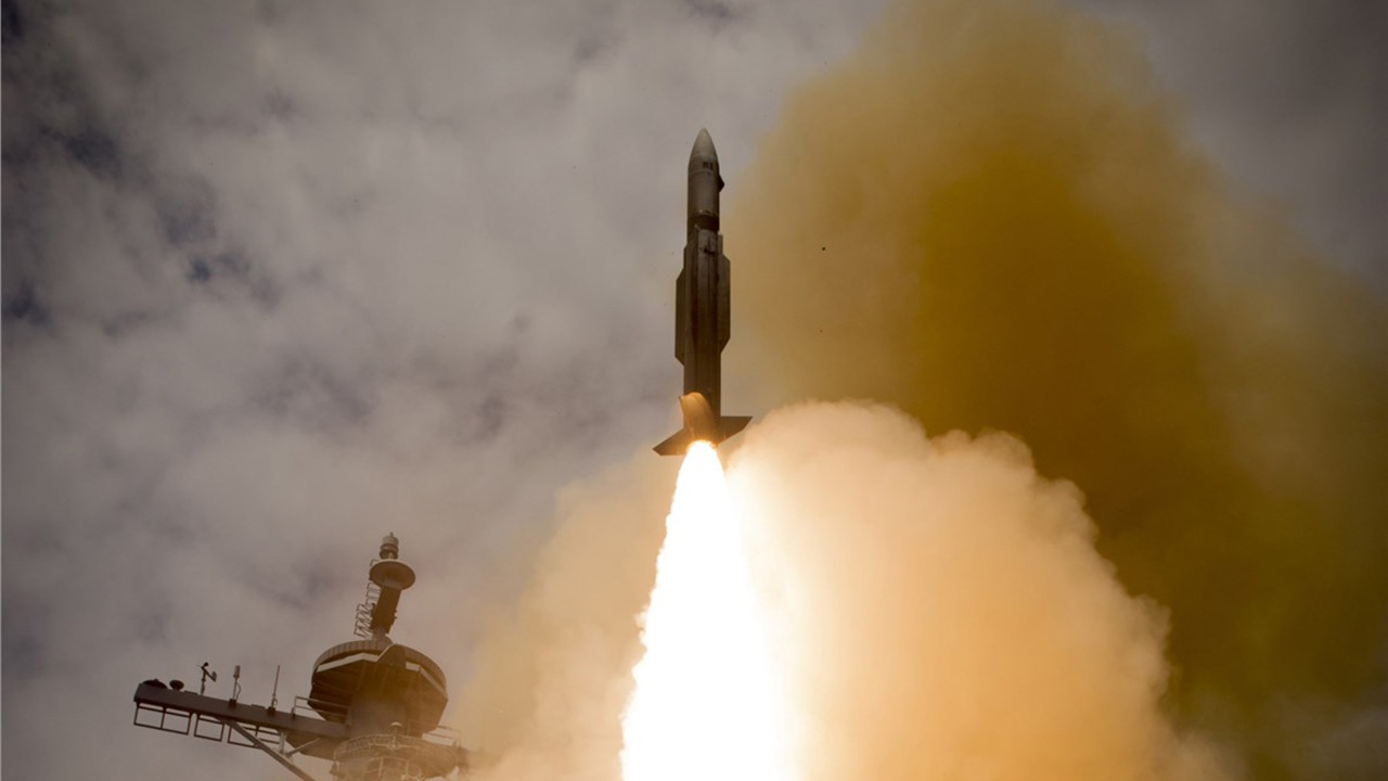 Lo vu khi dau tien chinh quyen Biden ban cho nuoc ngoai co gi? hinh anh