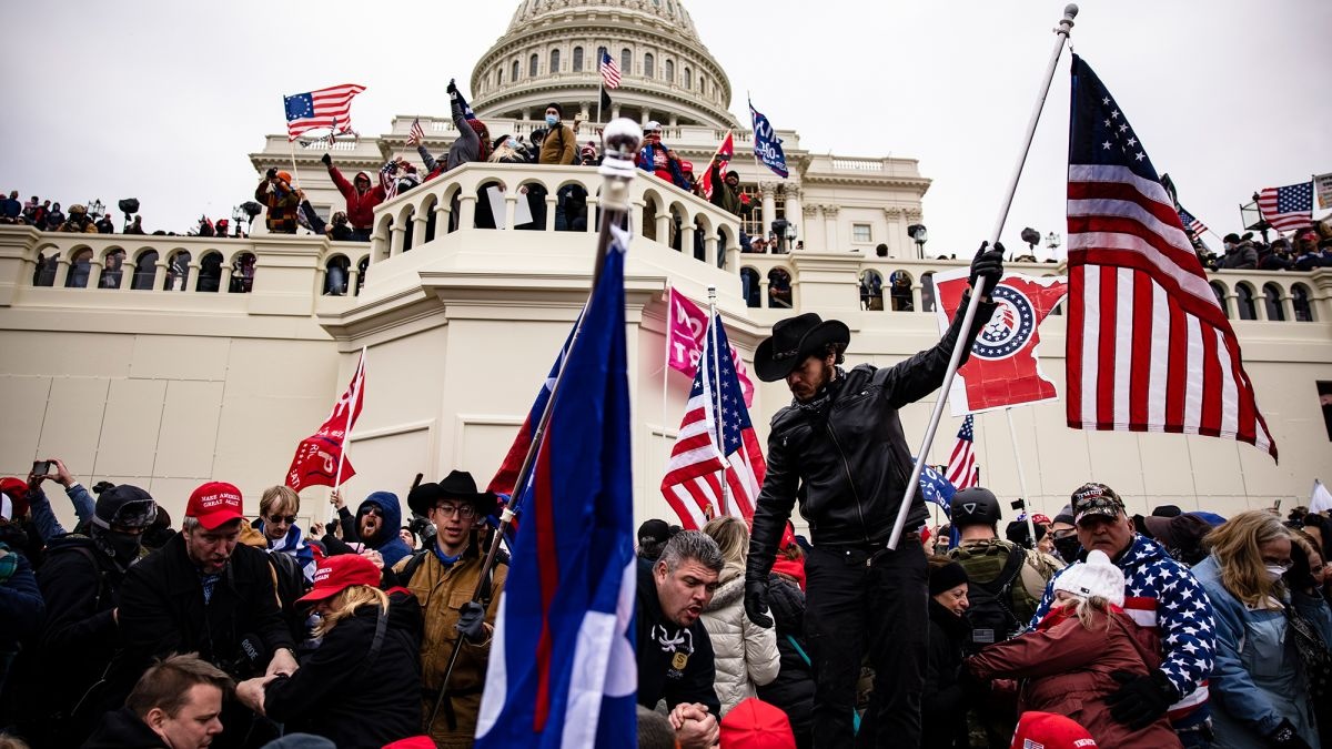 phien toa luan toi ong trump anh 2