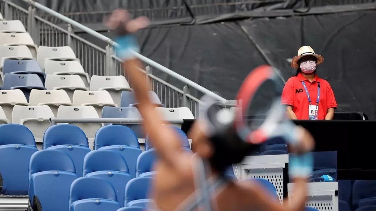 Thanh pho 5 trieu dan bi phong toa vi ca nhiem bien chung tu Anh hinh anh