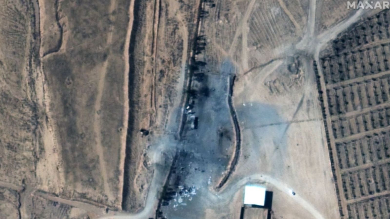 Ong Biden huy khong kich mot muc tieu o Syria vao gio chot hinh anh