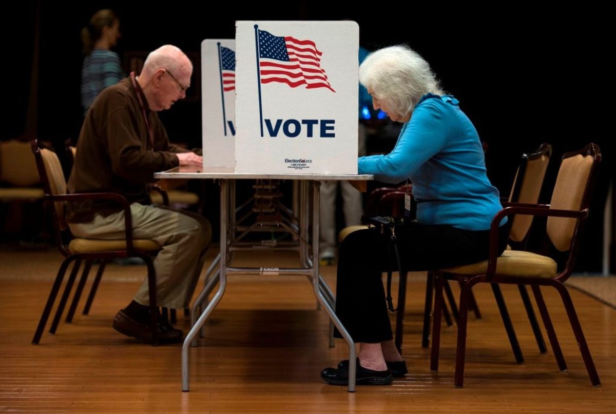 goi cuu tro 1.900 ty USD anh 5