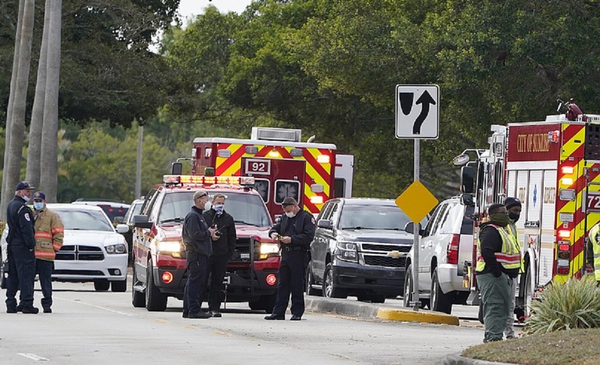 Dan Florida di tan sau lenh tinh trang khan cap hinh anh