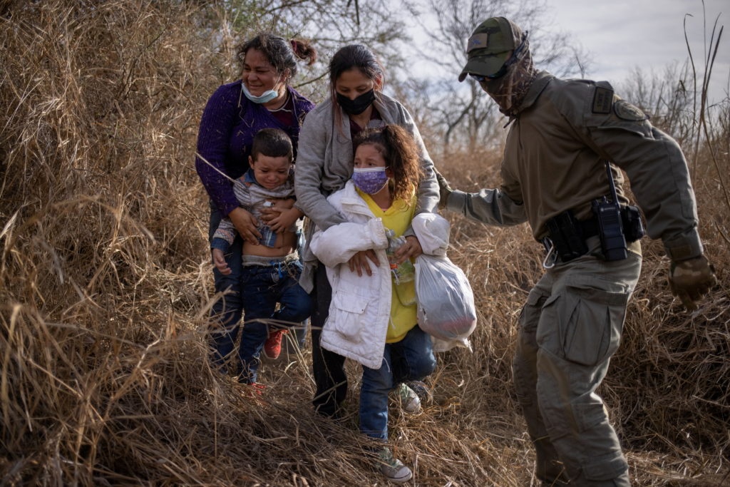 chinh sach nhap cu cua Biden anh 2