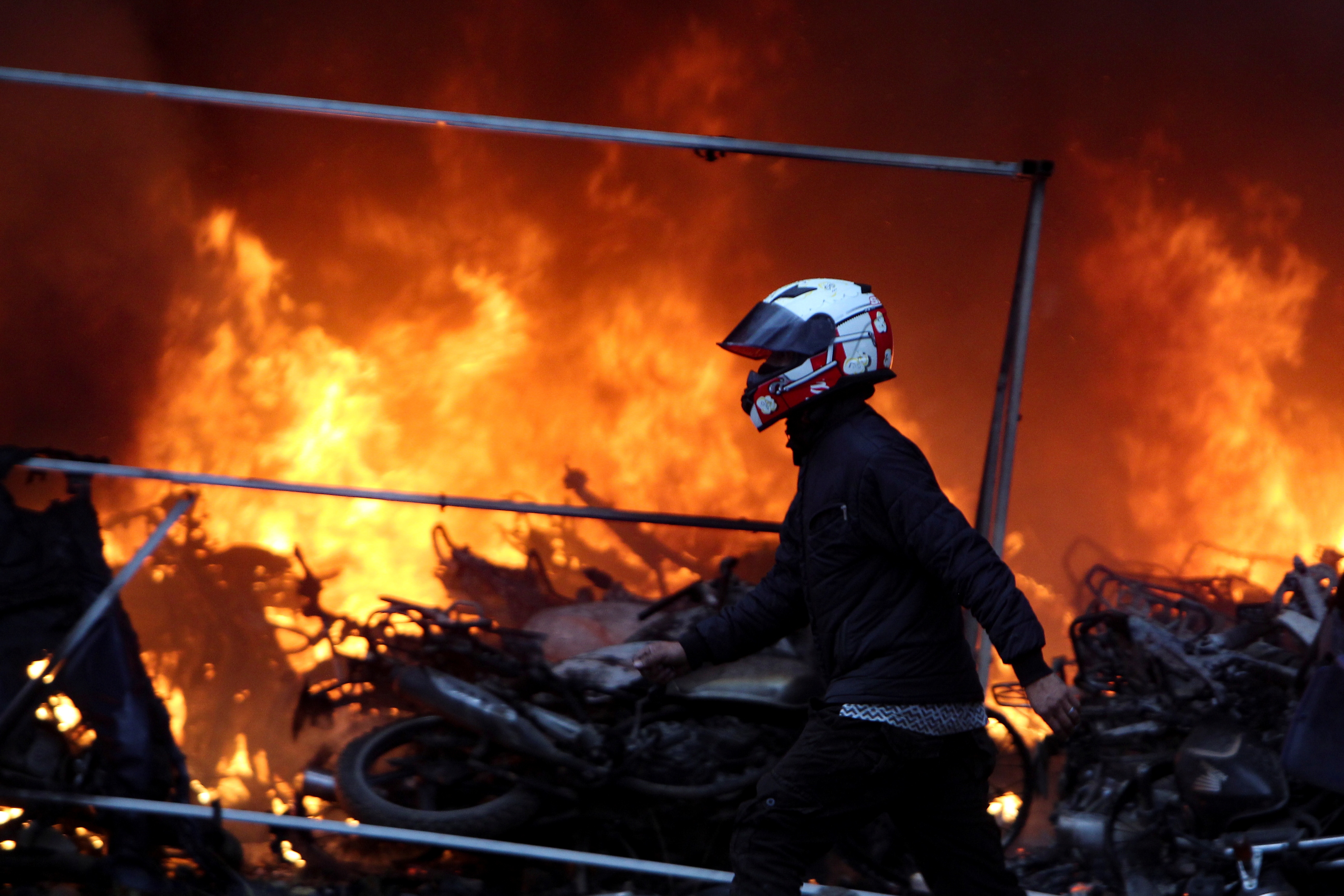 bieu tinh dot xe colombia anh 5