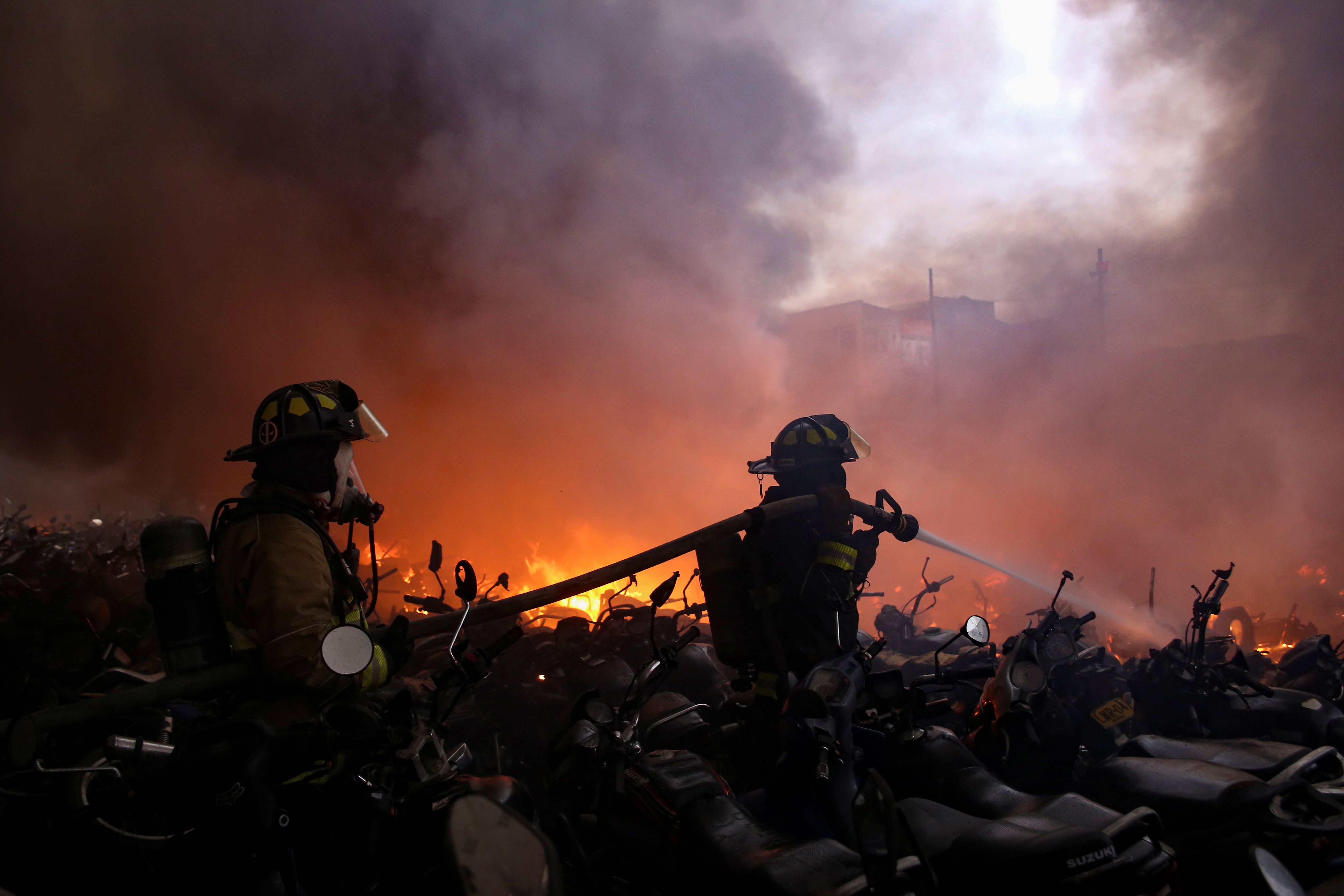 bieu tinh dot xe colombia anh 7