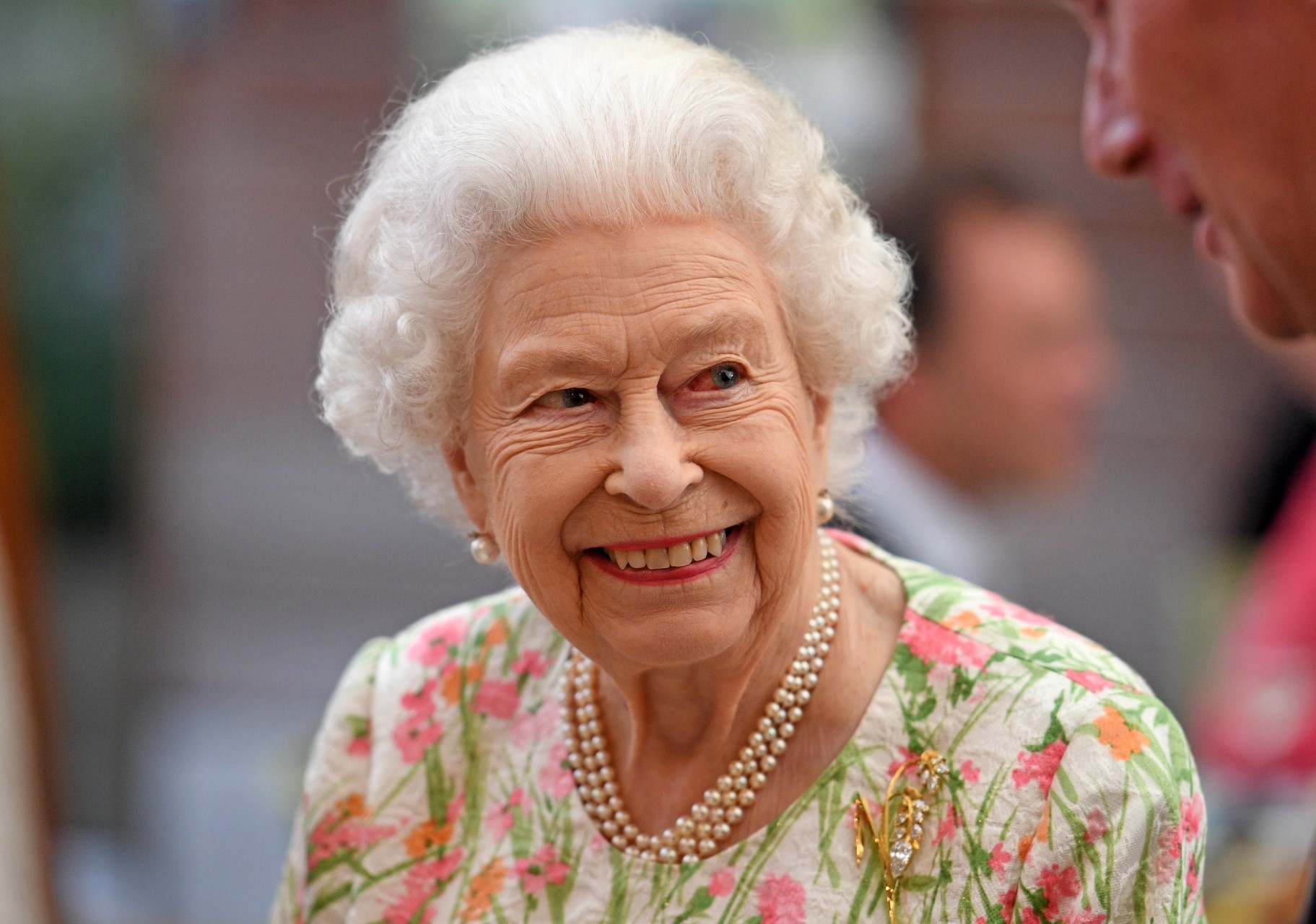 Nu hoang Elizabeth choc cuoi ong Biden va cac lanh dao G7 hinh anh