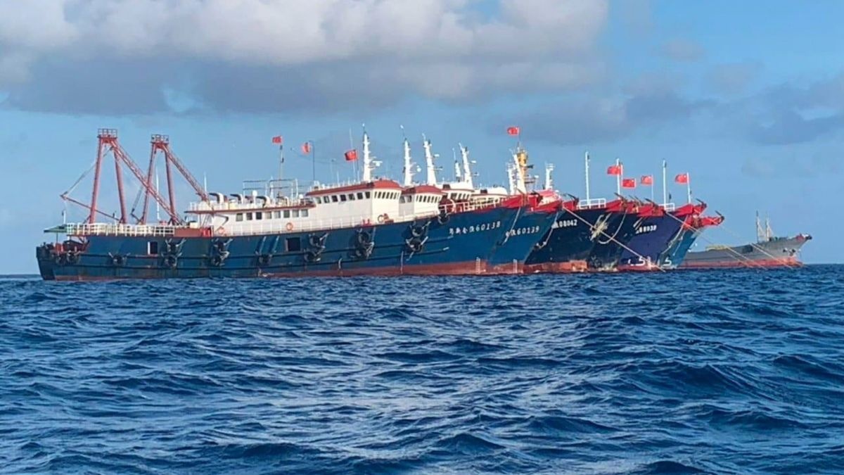 tau trung quoc hoat dong trai phep anh 2