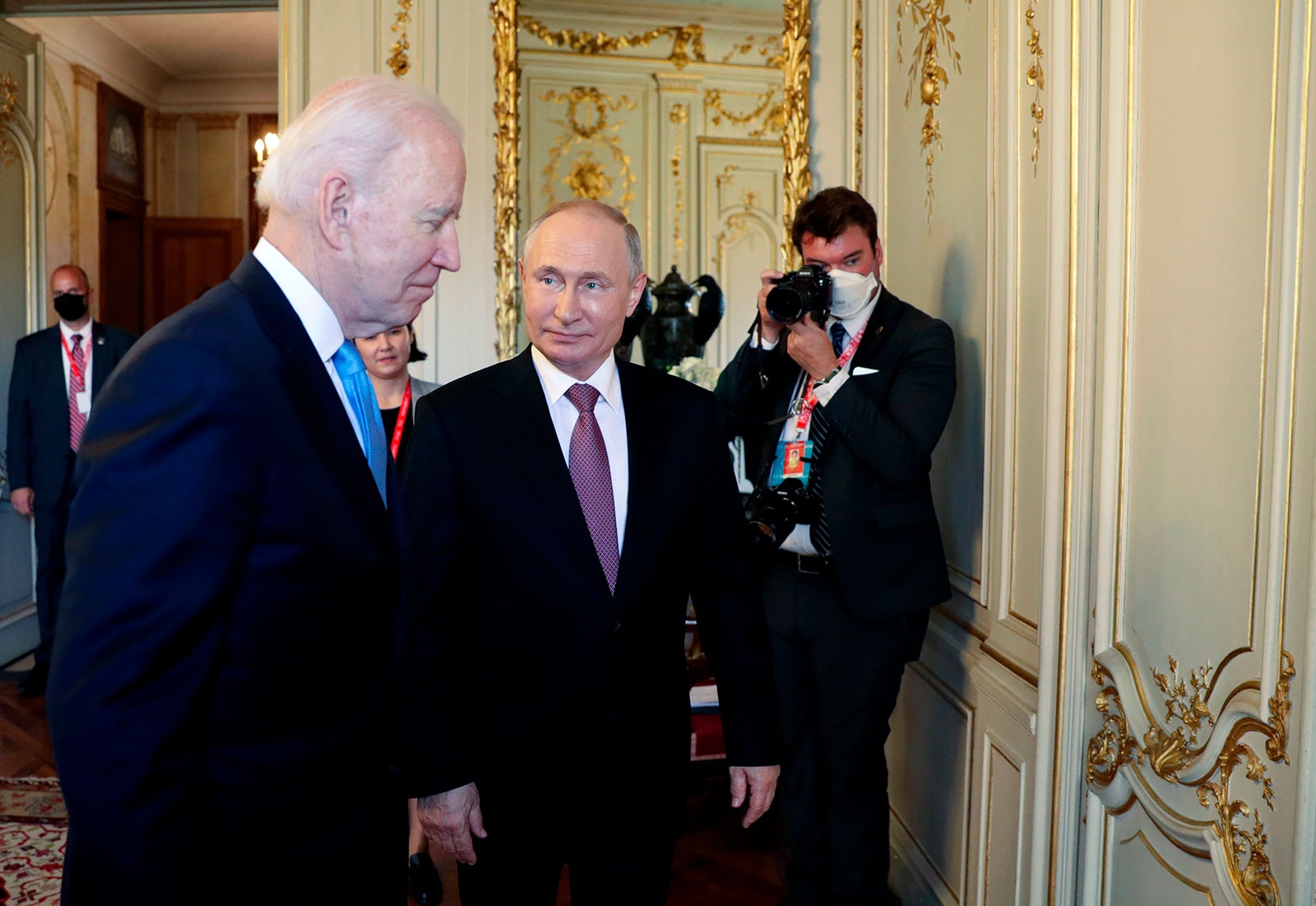 Cuoc gap Biden - Putin: 'Hieu qua', nhung van cang thang hinh anh