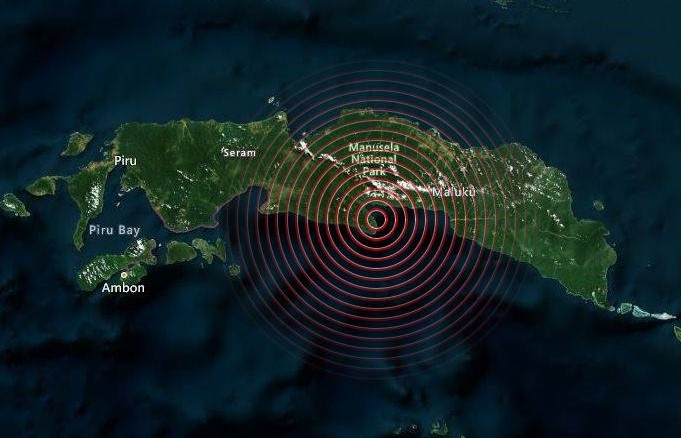 Dong dat o Indonesia, nguoi dan so tan vi nguy co song than hinh anh