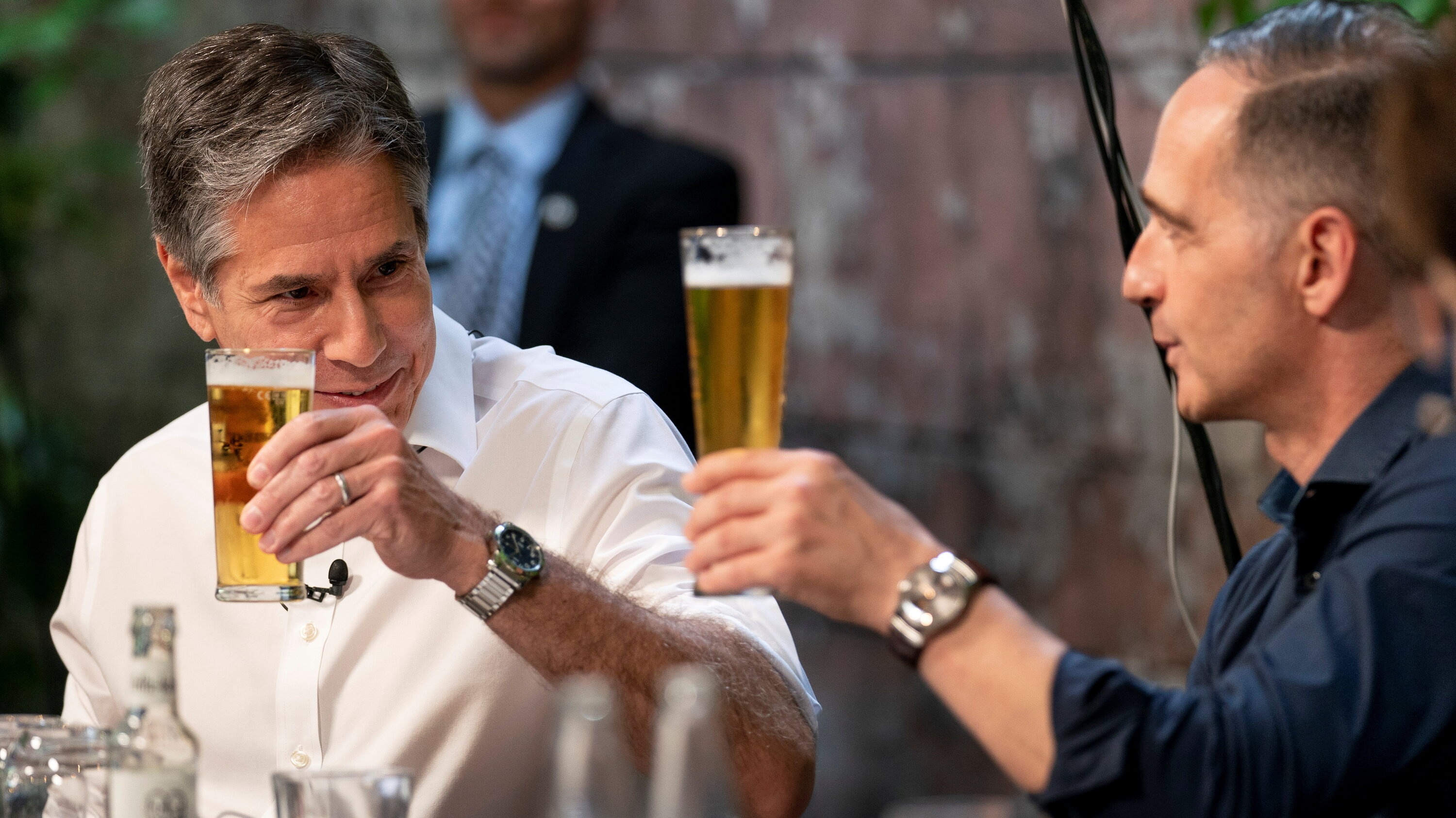 Ngoai truong Duc dua ong Blinken toi vuon bia an mung quan he voi My hinh anh