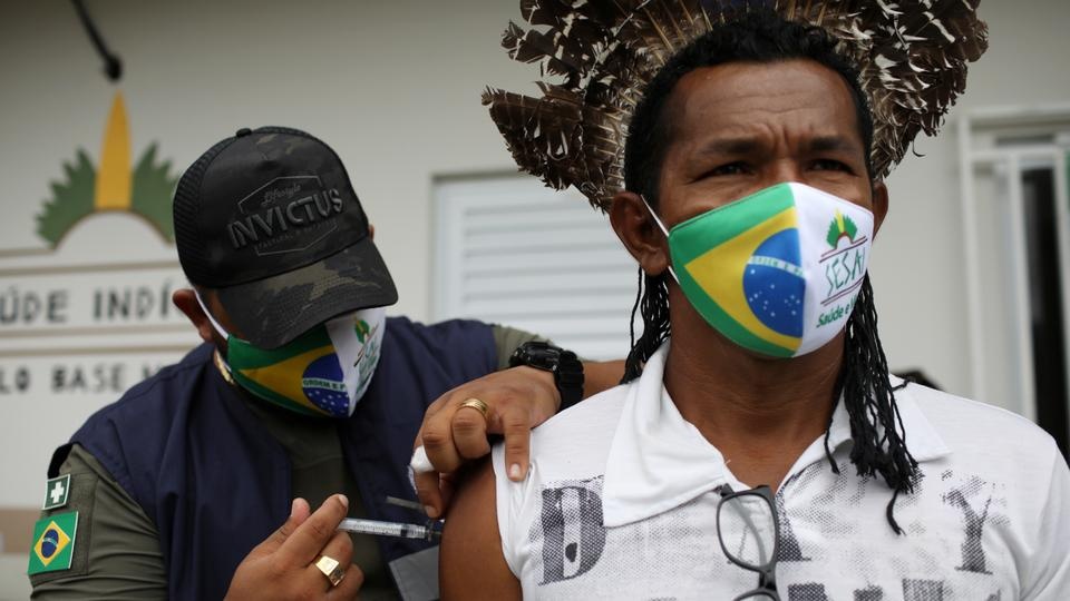 Hon 500.000 ca tu vong, nhieu nguoi Brazil van ken chon vaccine hinh anh