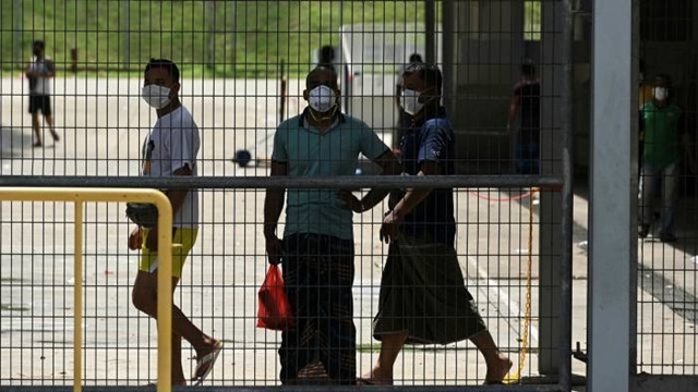 Dang tren da mo cua, Singapore lai co so ca mac Covid-19 cao ky luc hinh anh