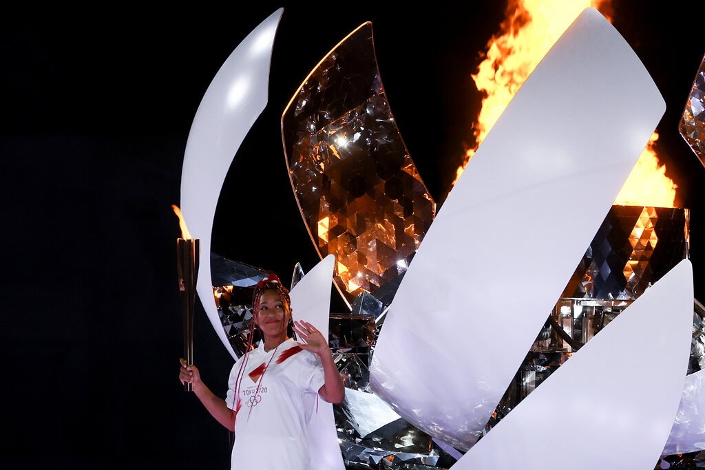 olympic van dong vien nhat da mau anh 4