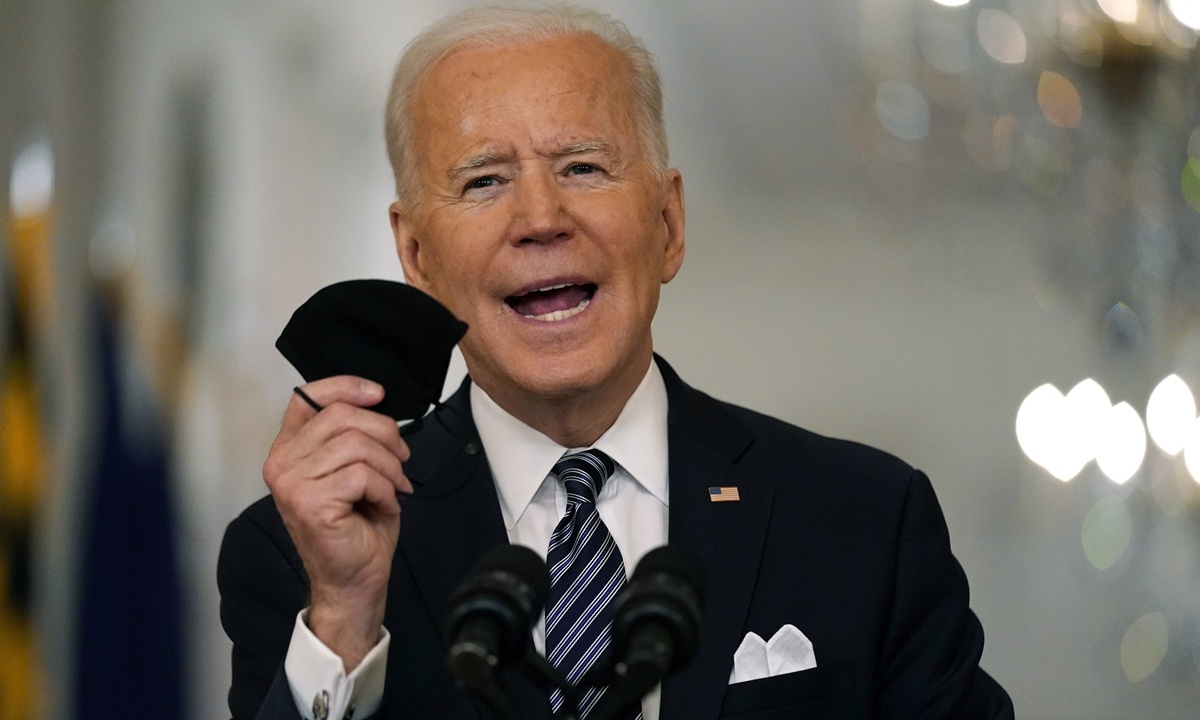 My sap bat dau chuyen vaccine Pfizer cho cac nuoc hinh anh