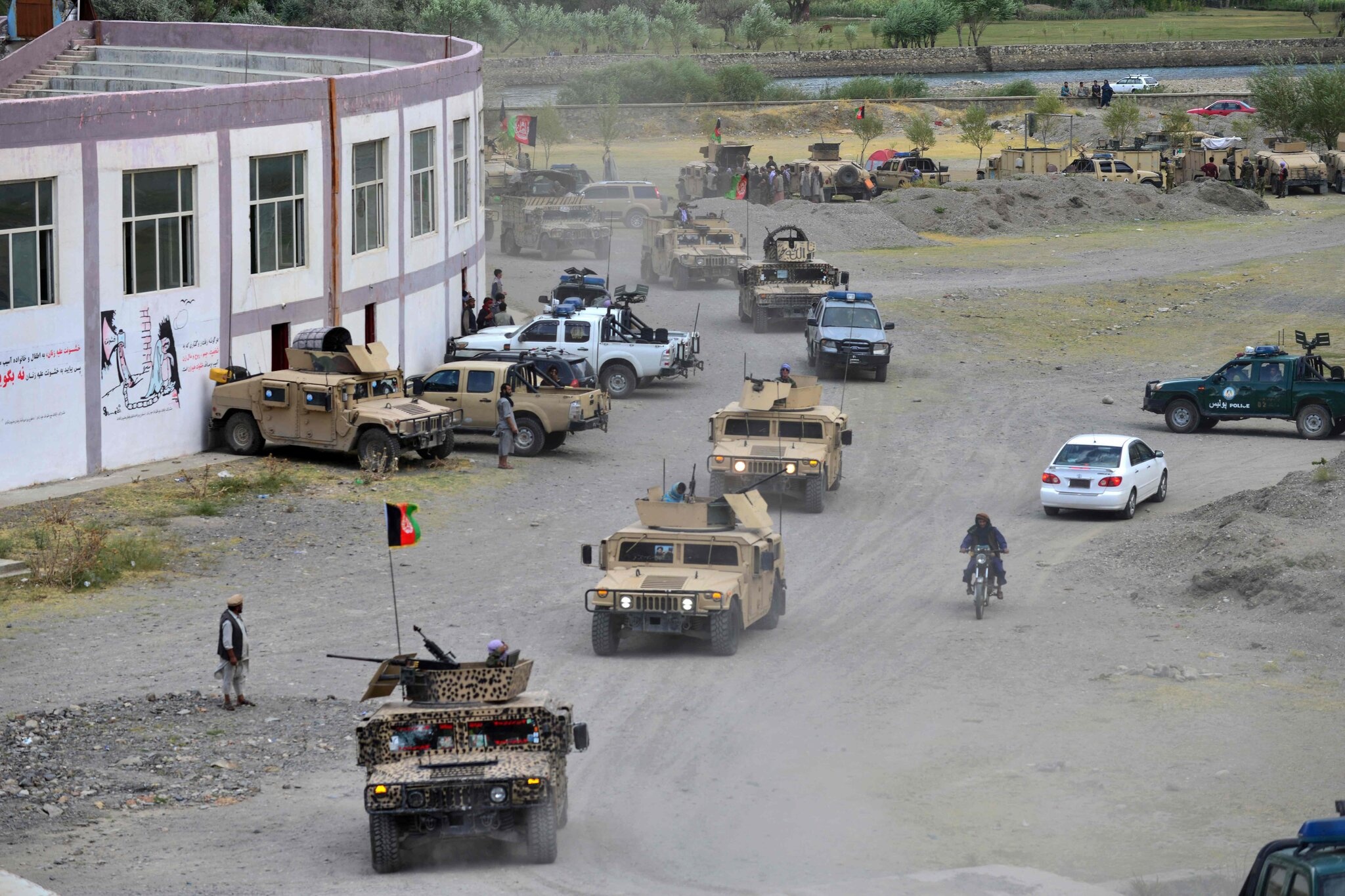 Tran chien ac liet chong Taliban o phia bac Afghanistan hinh anh