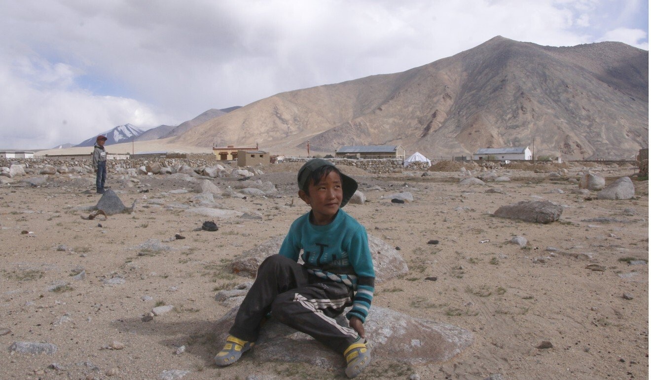 xung dot bien gioi trung an anh 2