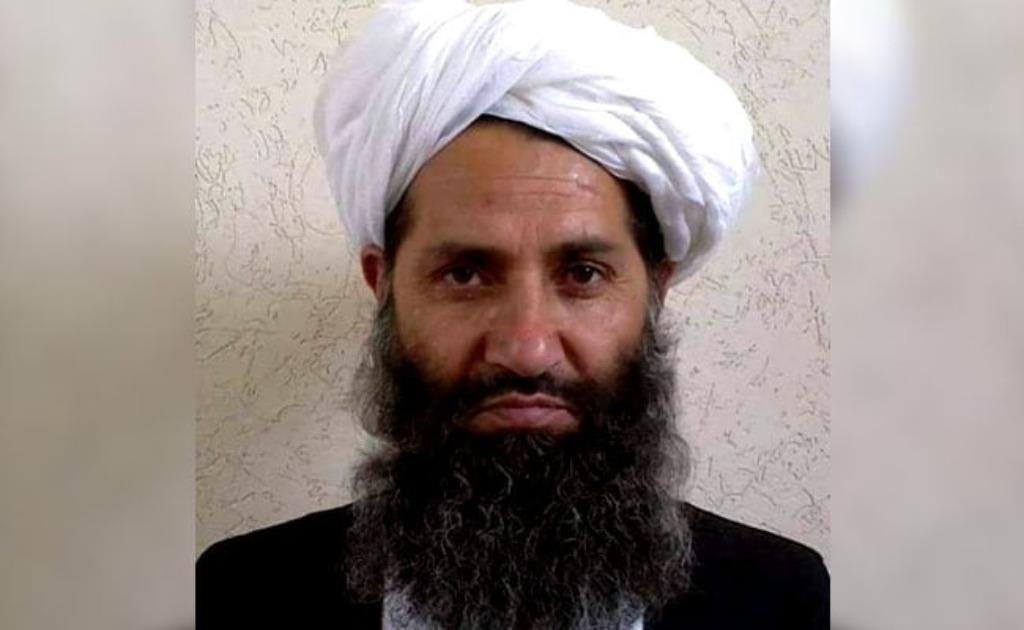 Thu linh toi cao Taliban lan dau xuat hien cong khai hinh anh