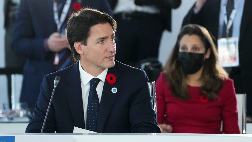 Canada tang vaccine anh 1