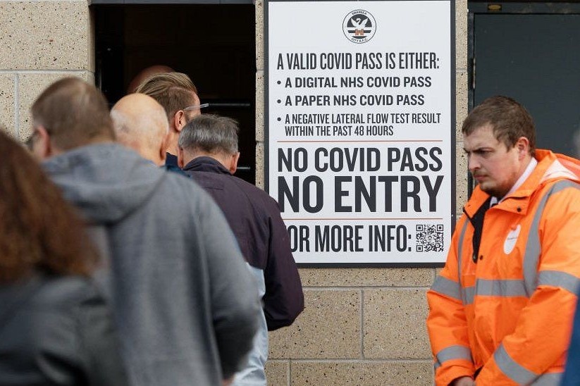 Cuoc tim kiem nhung nguoi mien dich Covid-19 bam sinh hinh anh