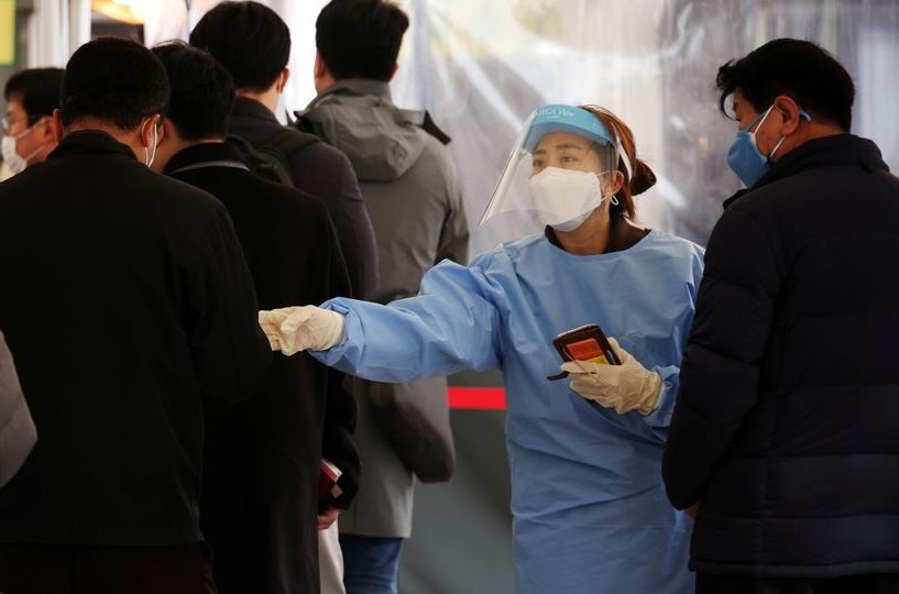 Han Quoc phat hien o dich lon tai mot nhom ton giao hinh anh