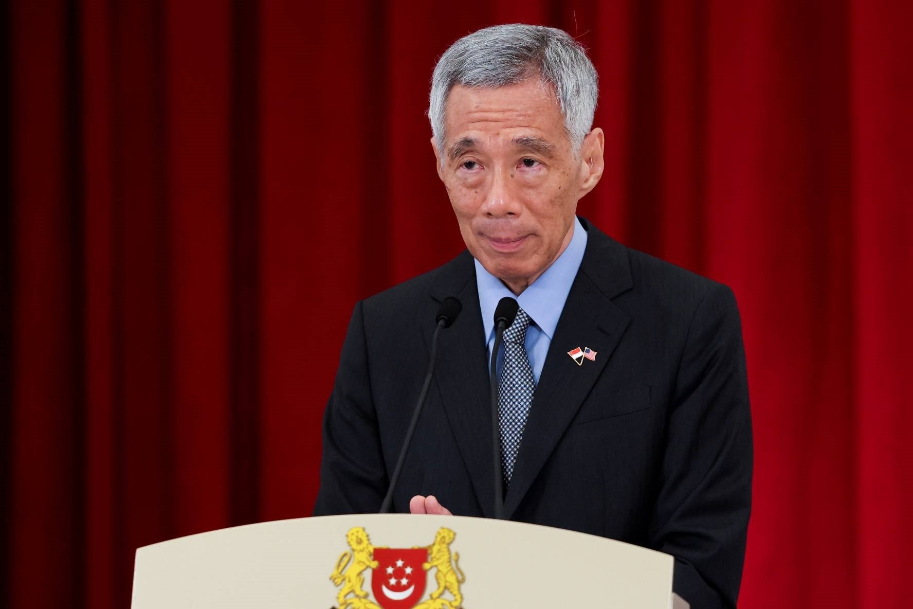 Singapore co the tai ap dat han che de ngan bien chung Omicron hinh anh