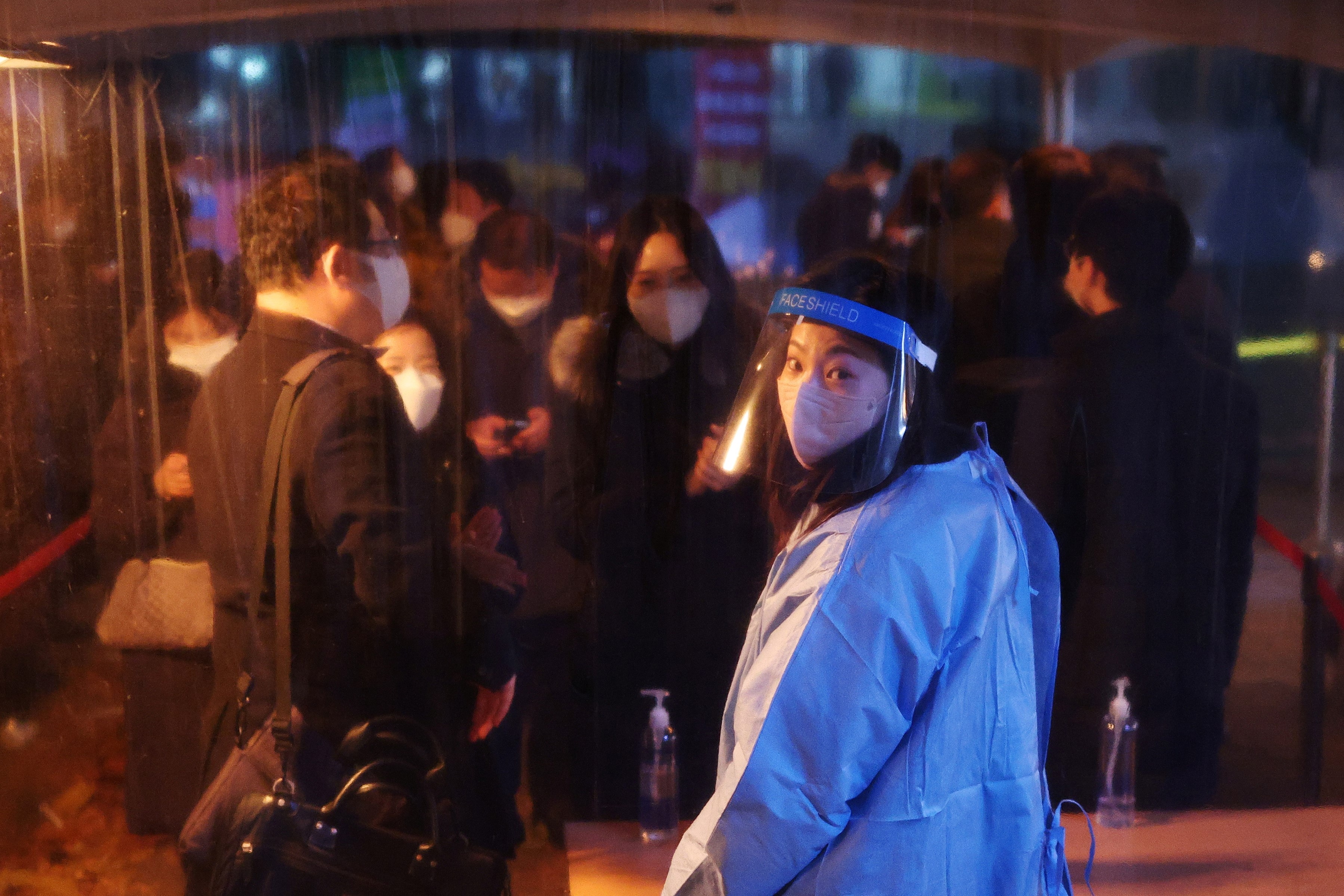 Han Quoc phat hien nhom nguoi nhiem bien chung Omicron dau tien hinh anh