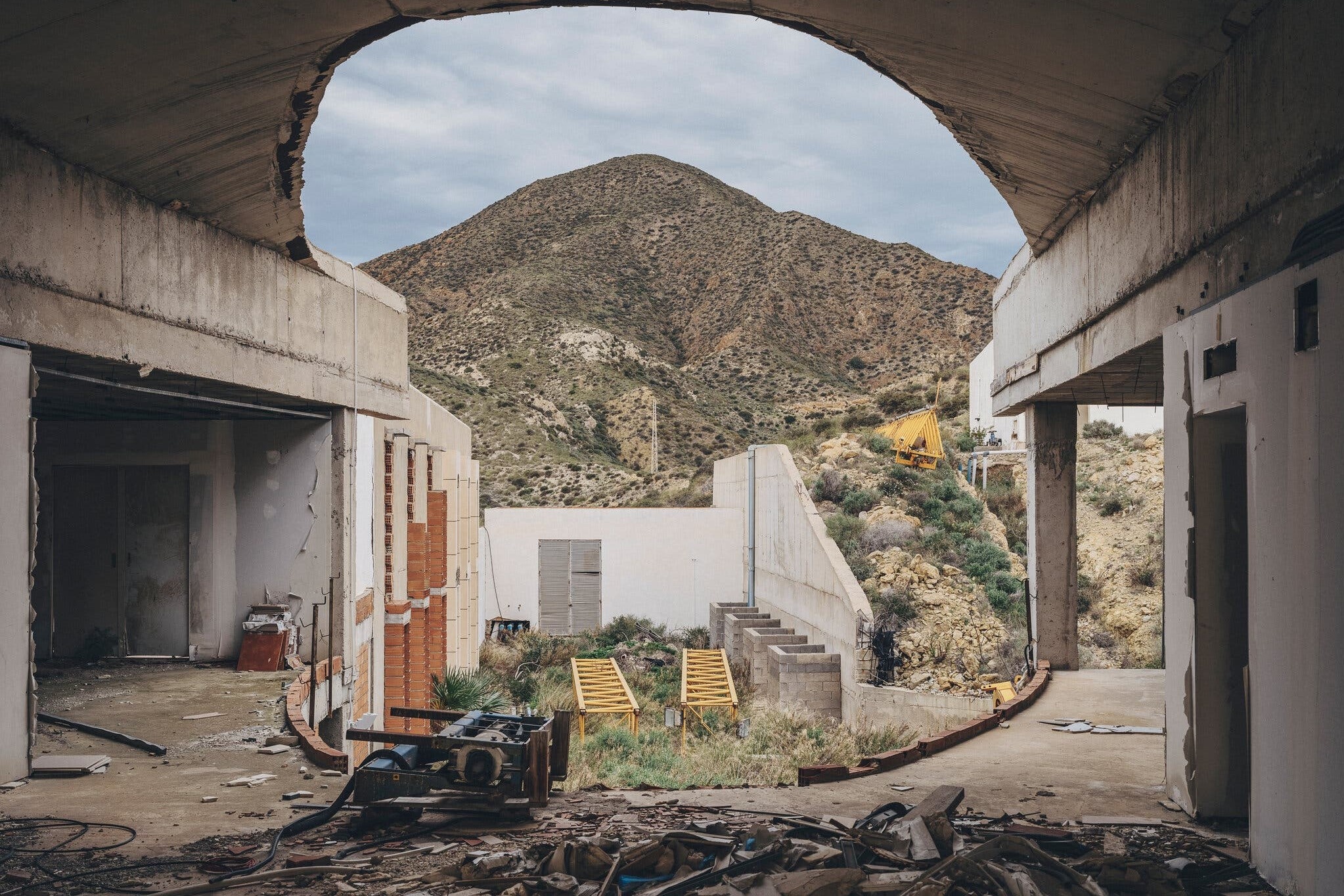 khach san ma tay ban nha anh 1