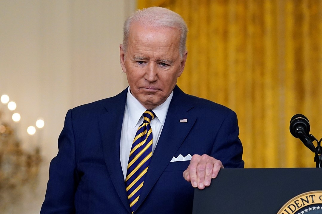 Nuoc My cua ong Biden 'tu be tho dich' hinh anh