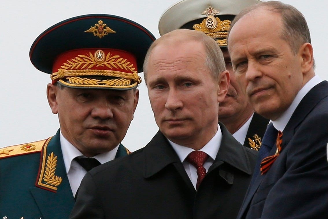 Nhung nguoi thoi lua ben tai ong Putin hinh anh