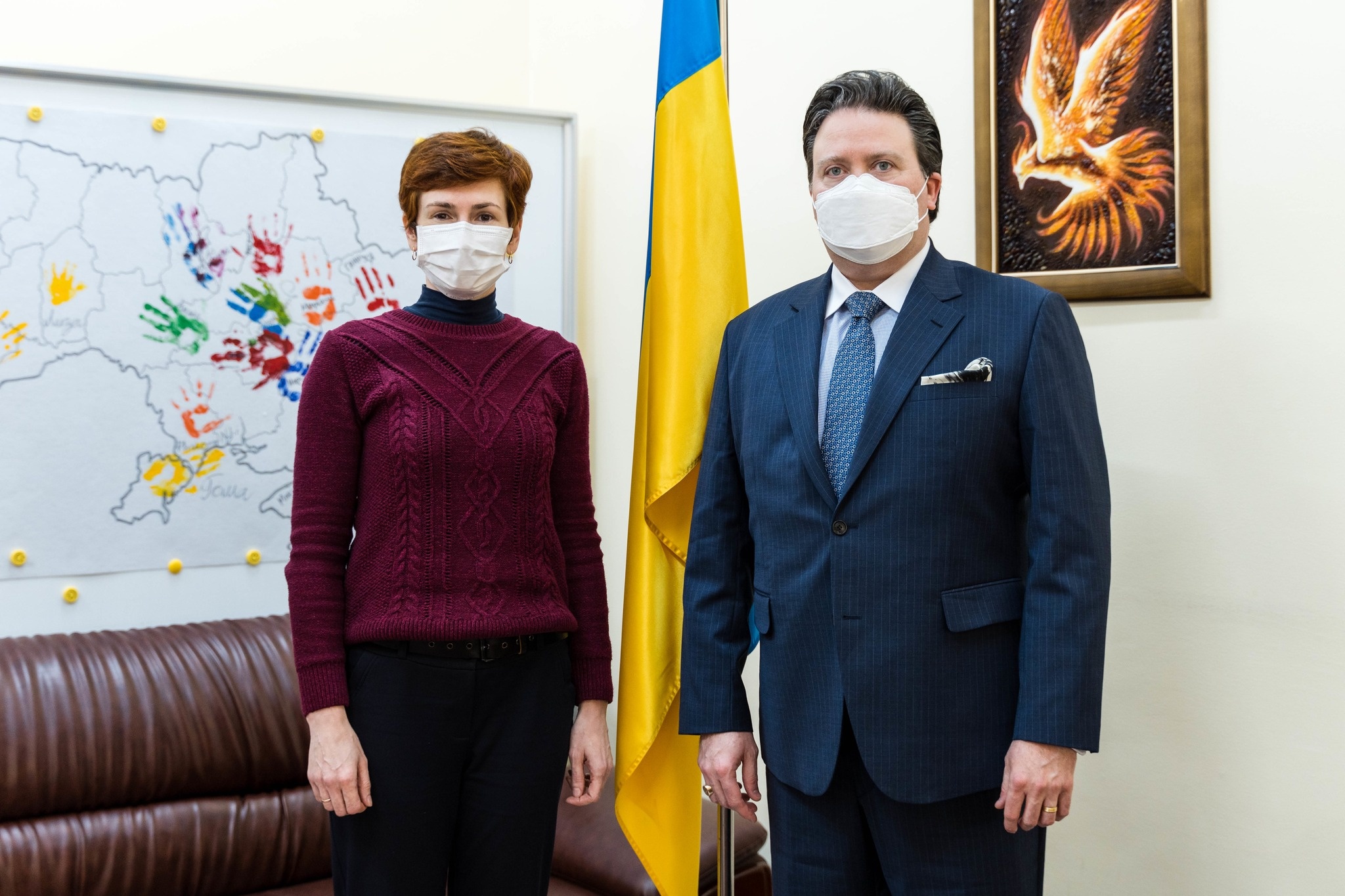 Dai su My tai Ha Noi toi Dai su quan Ukraine hinh anh