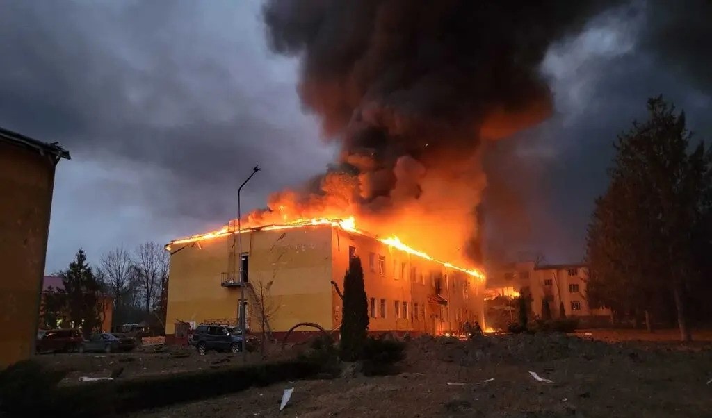 nga tan cong ukraine anh 1