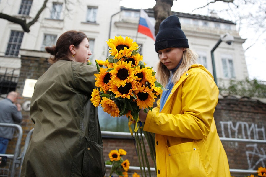 Cuoc song nguoi Nga o Anh lao dao vi chien su Ukraine hinh anh