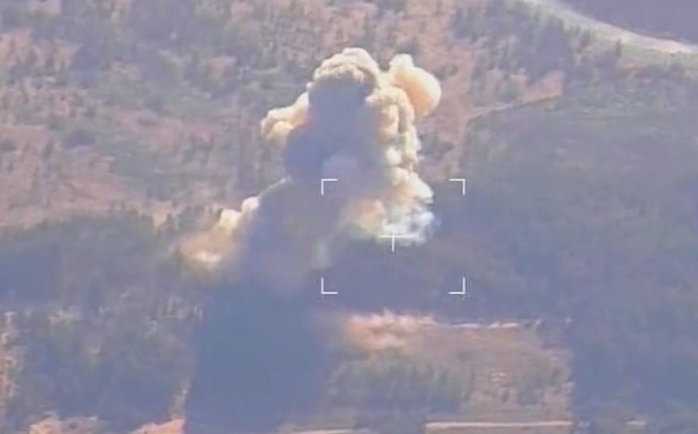 Nga tung video tan cong don vi trinh sat Ukraine hinh anh