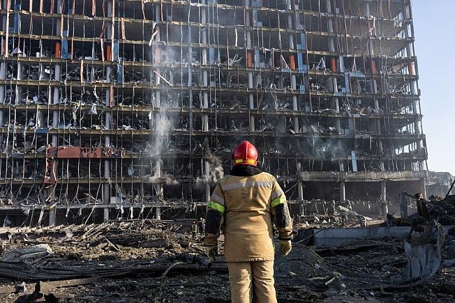 Ukraine bat giu TikToker lam lo noi dong quan hinh anh