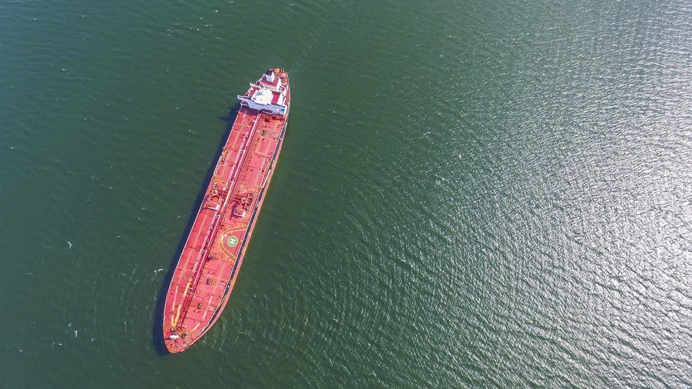 Nhung con tau cho dau cua Nga lang thang giua dai duong hinh anh