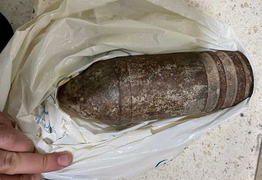 San bay Israel nao loan vi du khach cat vo dan phao trong hanh ly hinh anh