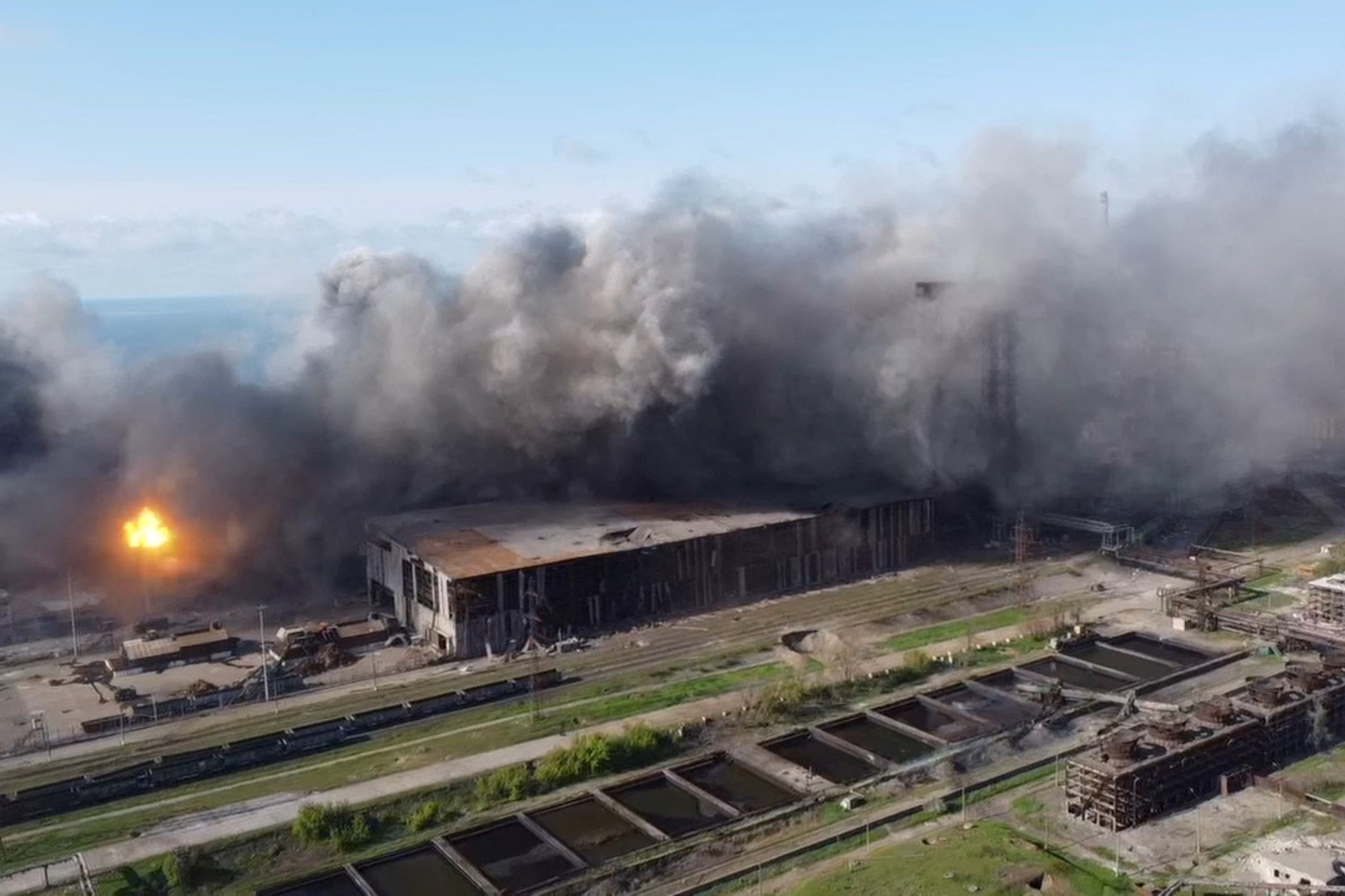 Ngay 9/5 se la tran danh cuoi cung o Mariupol? hinh anh